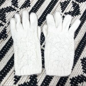 NY&CO Cream Cable Knit Gloves